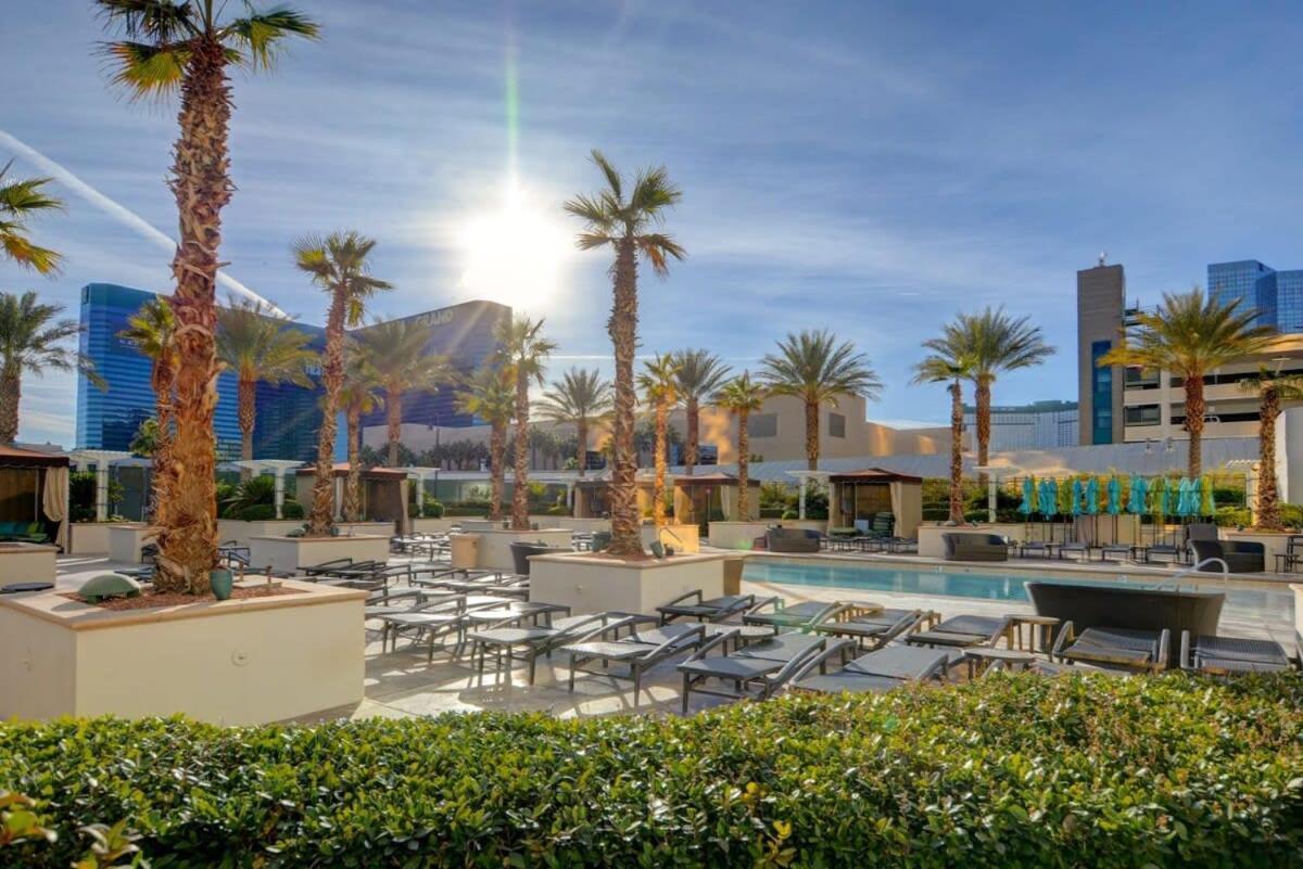 Mgm Signature-23-811 F1 Track & Strip View Studio Las Vegas Eksteriør bilde