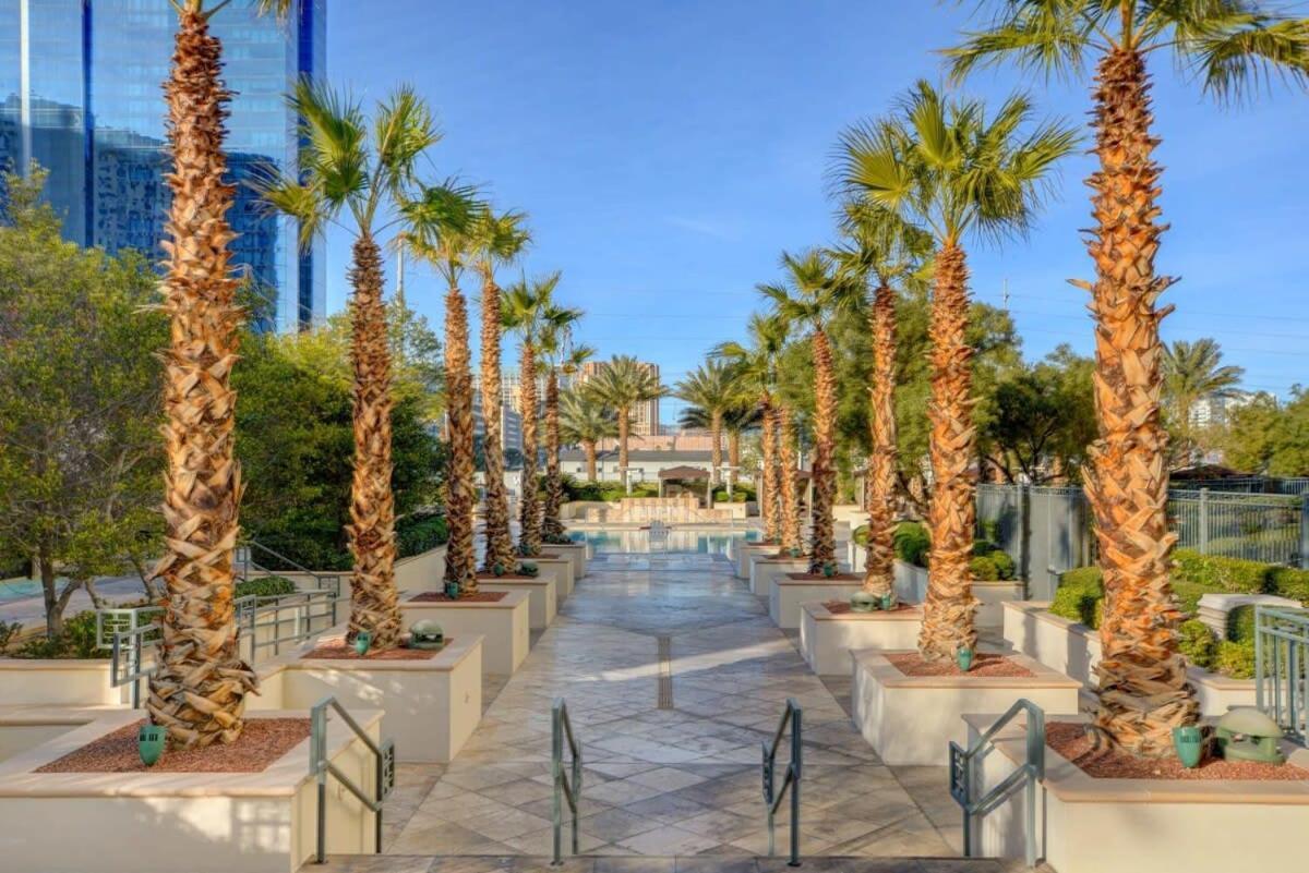 Mgm Signature-23-811 F1 Track & Strip View Studio Las Vegas Eksteriør bilde